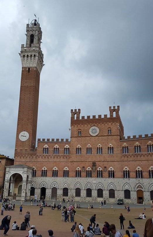 Siena Rathaus mit Torre del Mangia