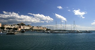 Hafen und Altstadt von Siracusa