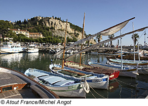 Hafen von Cassis nahe Carnoux en Provence