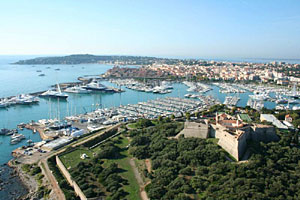 Blick auf Antibes