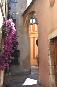 Gasse in Roquebrune-Cap-Martin