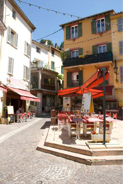 Cafe in Villeneuve-Loubet