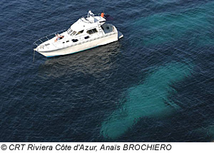 Boot bei Seyne-sur-Mer, CÃ´te d' Azur